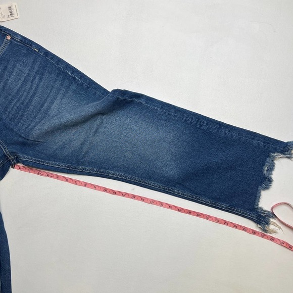 Free People Maggie Mid Rise Straight-Leg Jeans NWT Size 29 - Picture 10 of 12